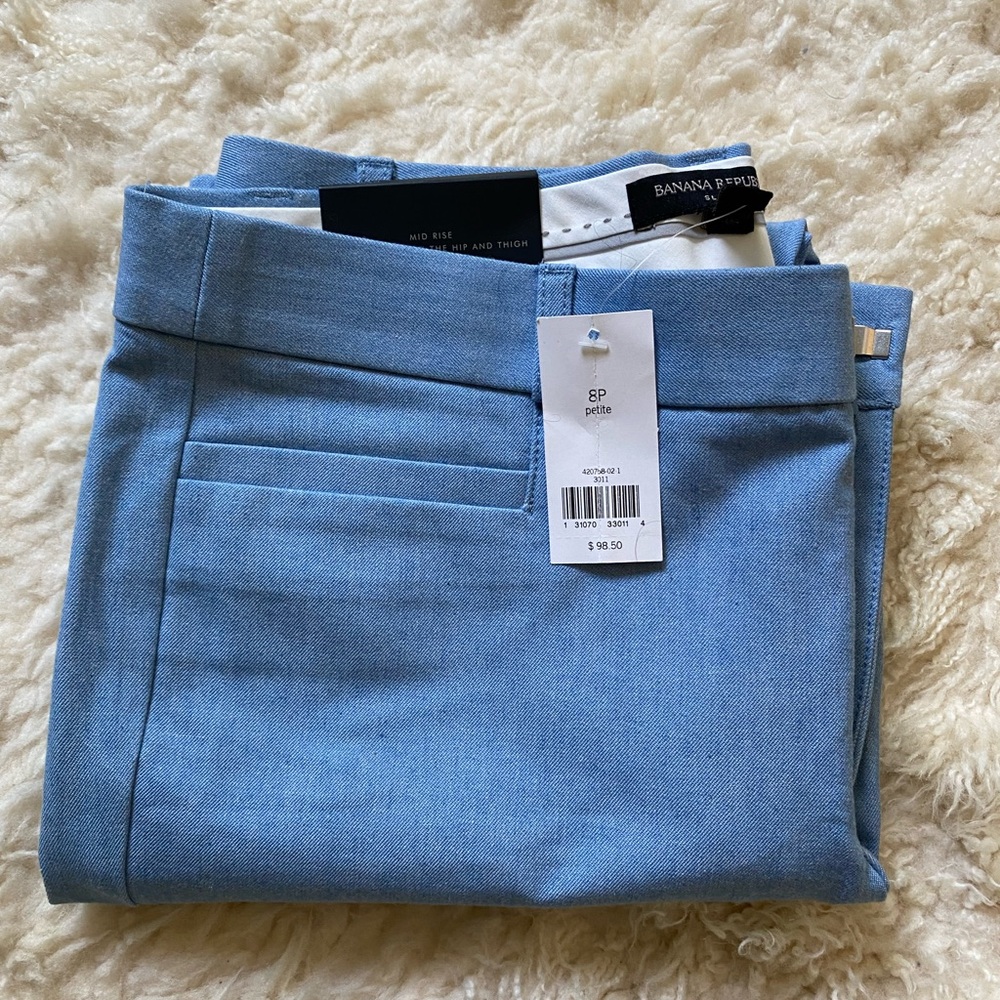 Banana Republic NWT Sky Blue Mid-Rise Cropped Trousers